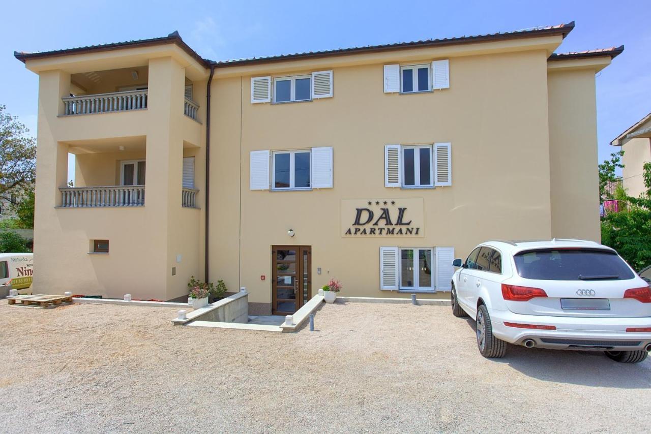 Apartmani Dal マリンスカ エクステリア 写真