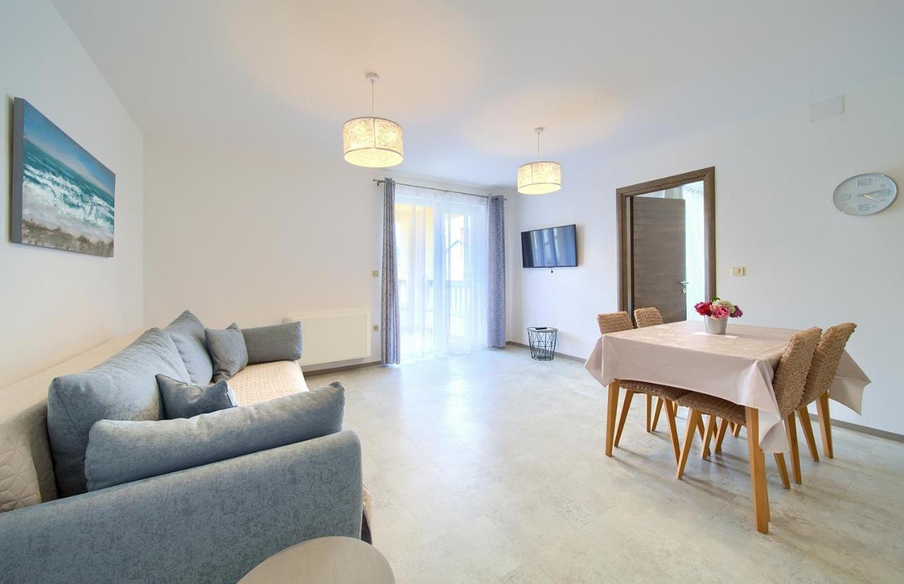 Apartmani Dal マリンスカ エクステリア 写真