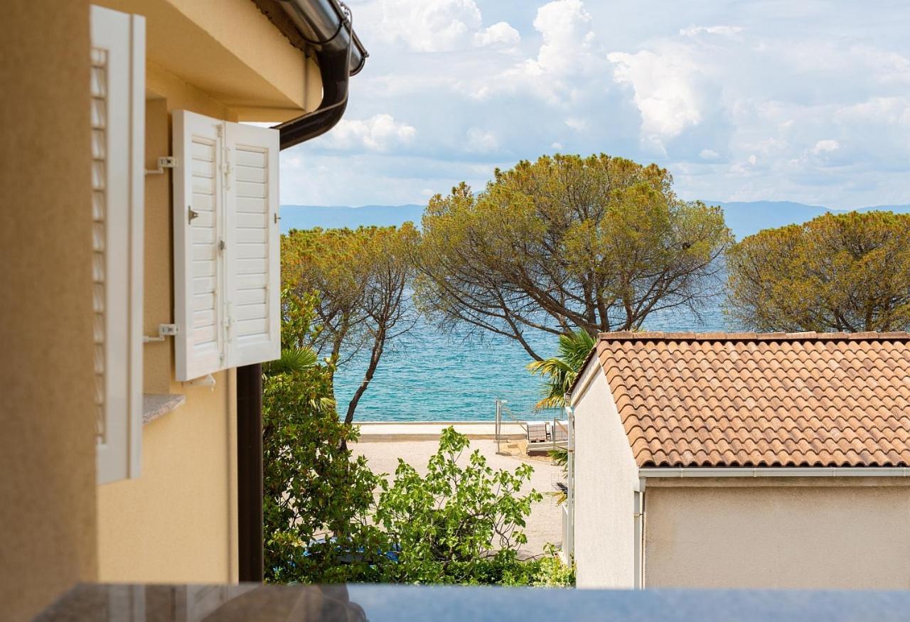 Apartmani Dal マリンスカ エクステリア 写真